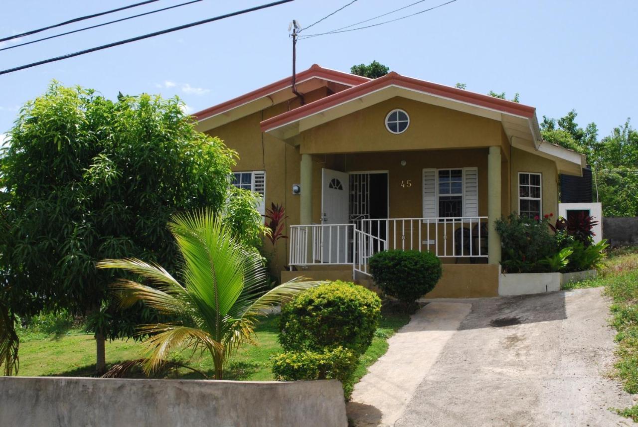 Ocho Rios Emerald 2 Bed 10 Mins Ocho Rios 24Hrs Hot Water Wi Fi Rom bilde